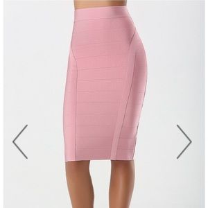 BEBE WHITE Midi Skirt